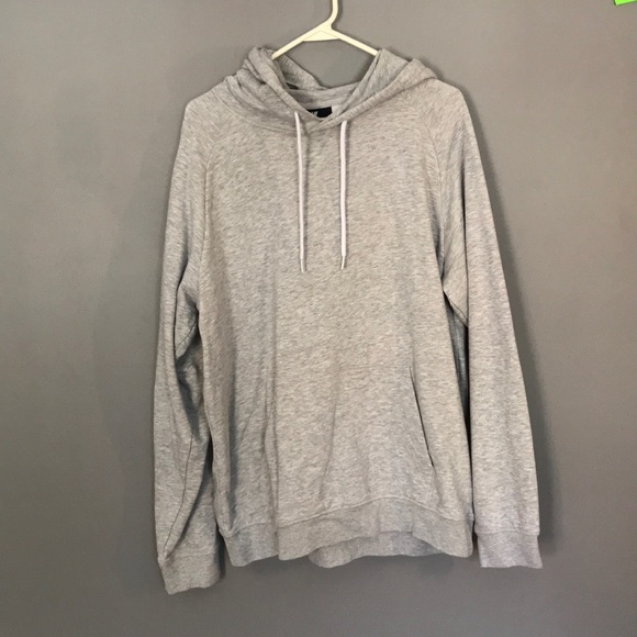 H&M sweatshirt - Picture 1 of 3